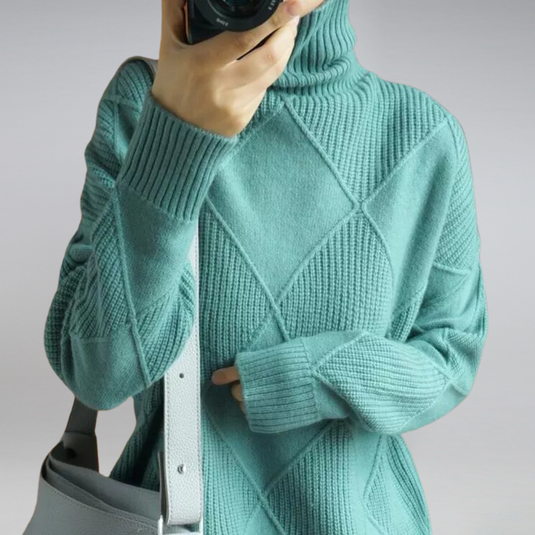 Sofy | Dame Striktrøje i Håndlavet Design – Komfortabel Elegant Sweater