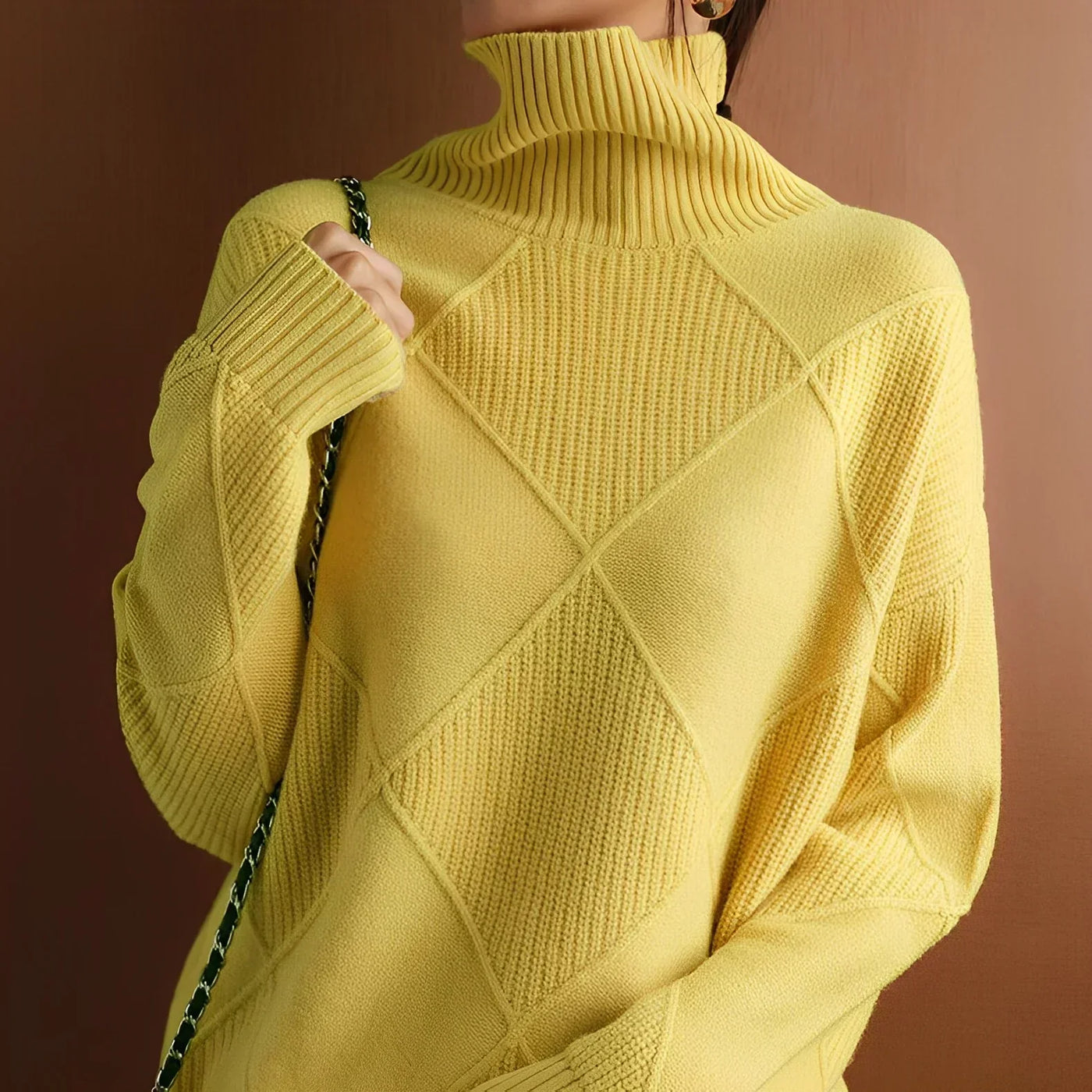 Marcelle | Elegant & Komfortabel Striktrøje med Rullekrave Sweater Dame