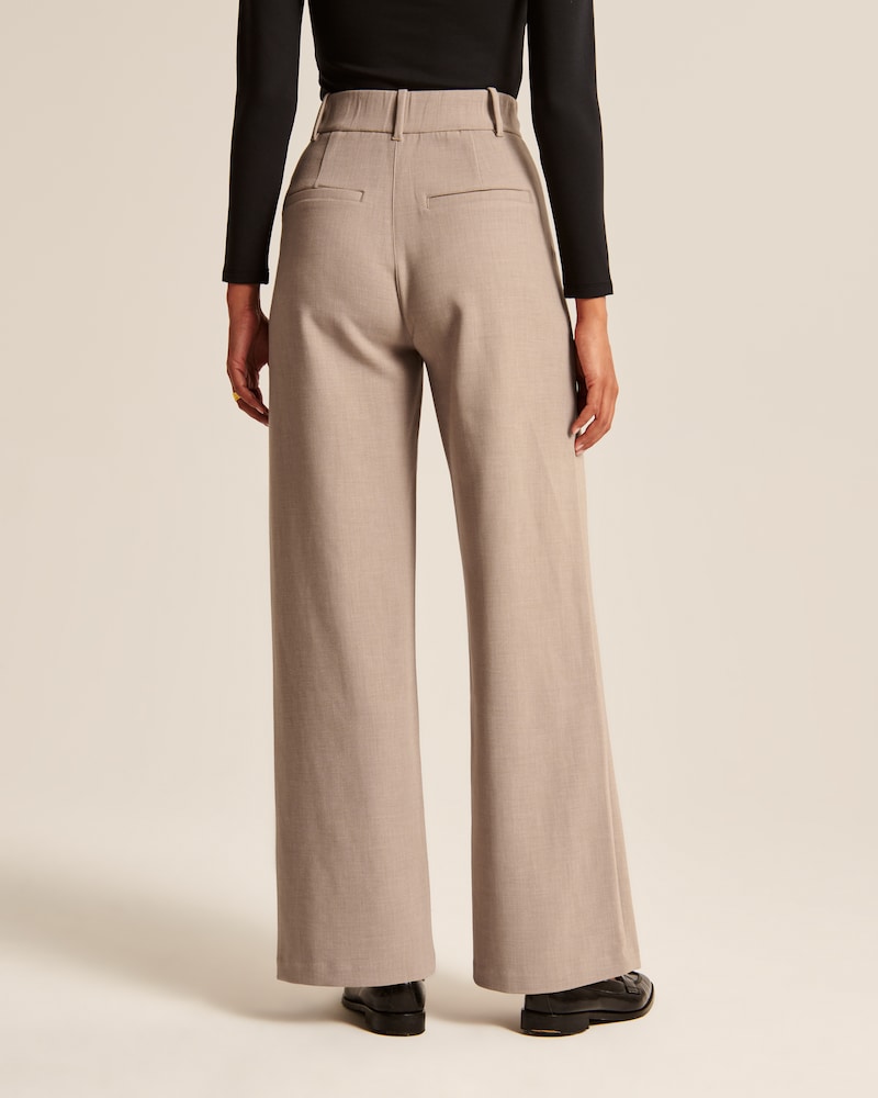 Beige Wide-Leg Bukser – Minimalistisk Elegance til Alle Anledninger Bukser Dame