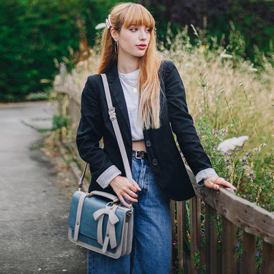 Satchel med Sløjfedetalje - Tidløs Elegance i Sort og Grå