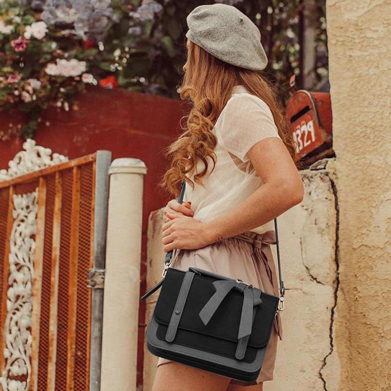 Satchel med Sløjfedetalje - Tidløs Elegance i Sort og Grå