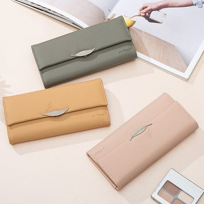 Elegant Trifold Pung med Bladdekoration