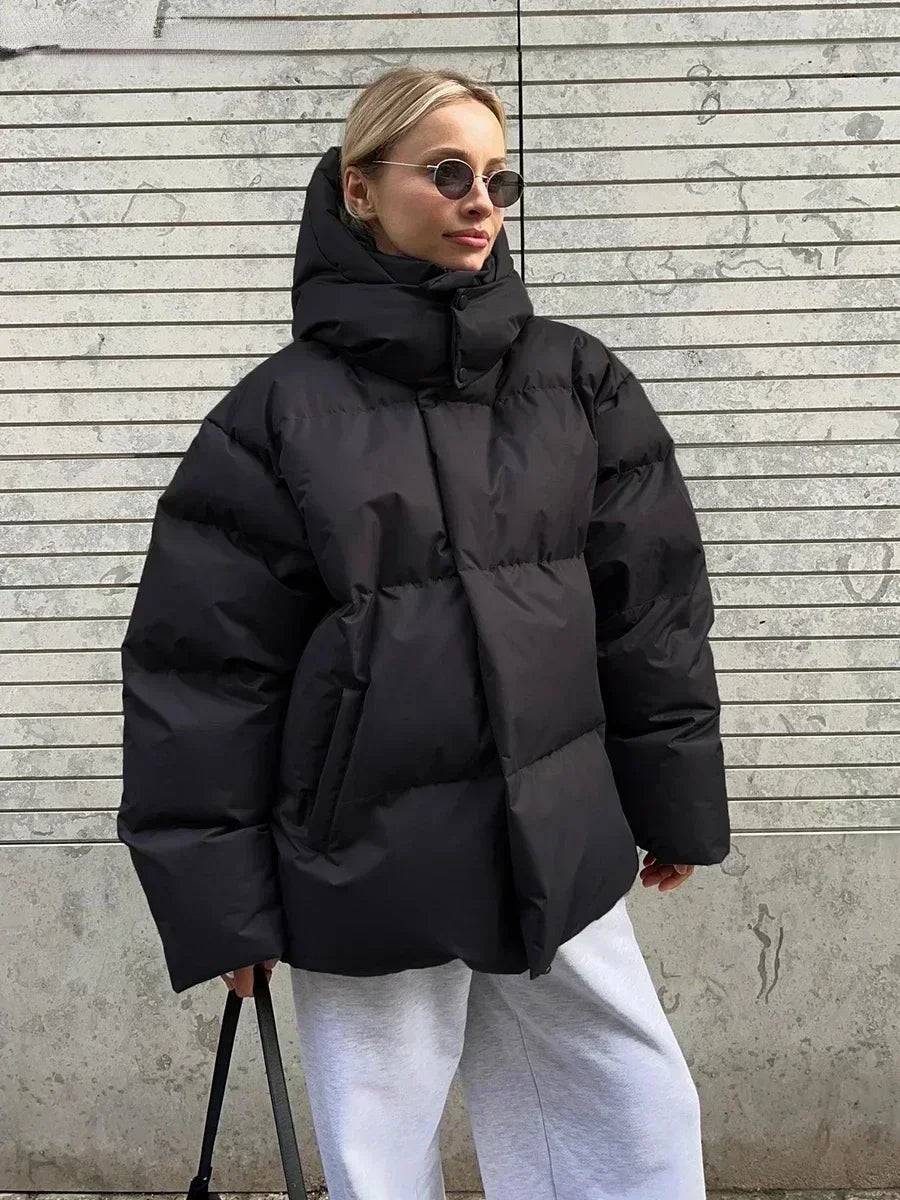 Emma I Over-sized Dame Vinterjakke with Hood and High Collar Pufferjakke