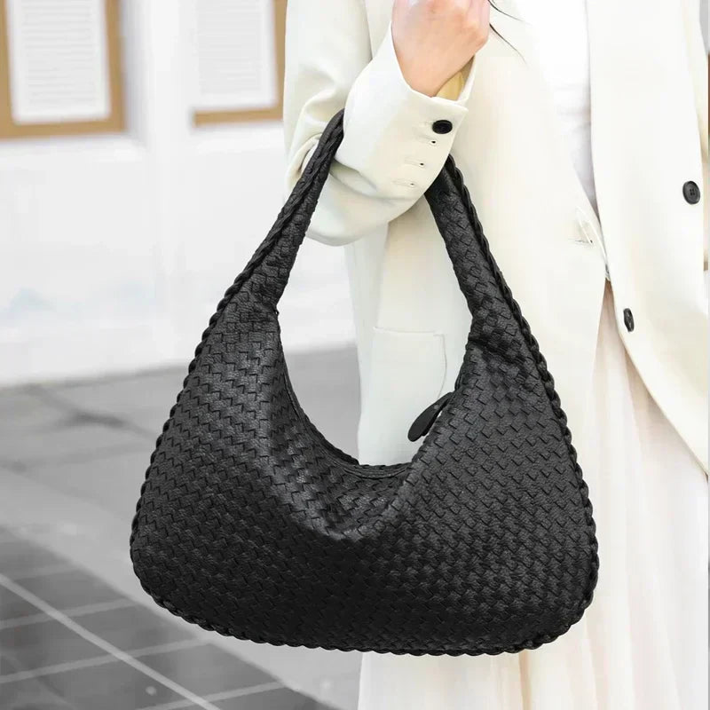 Borsa Hobo i Vævet Læder - Den Tidløse Håndværkskunst fra Liva