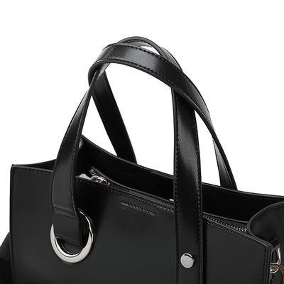 Tote i Struktureret og Elegant Læder - Den Minimalistiske Essens af Lia