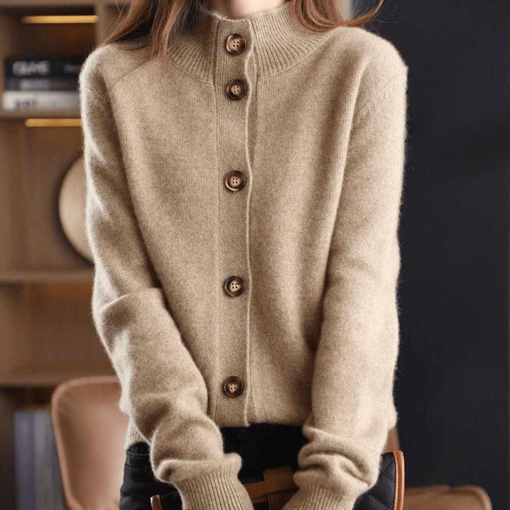 Elegant strikket cardigan med knapper til kvinder