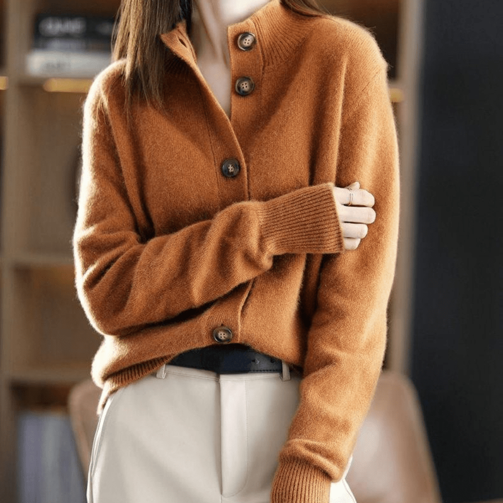 Elegant strikket cardigan med knapper til kvinder
